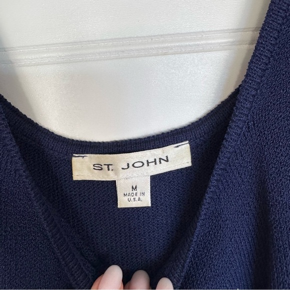 St John Basics Navy Blue Santana Knit Tank Shell Top USA sz M - Picture 2 of 8